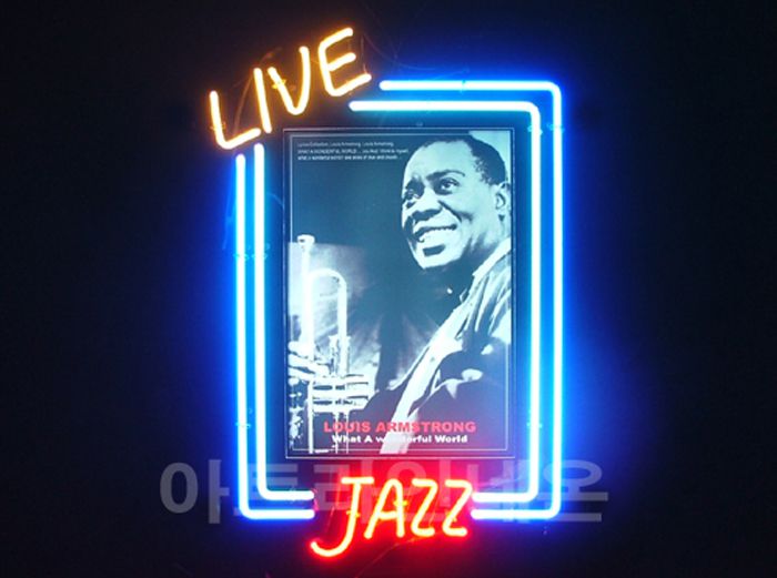 NEW 02 (라이브 재즈)